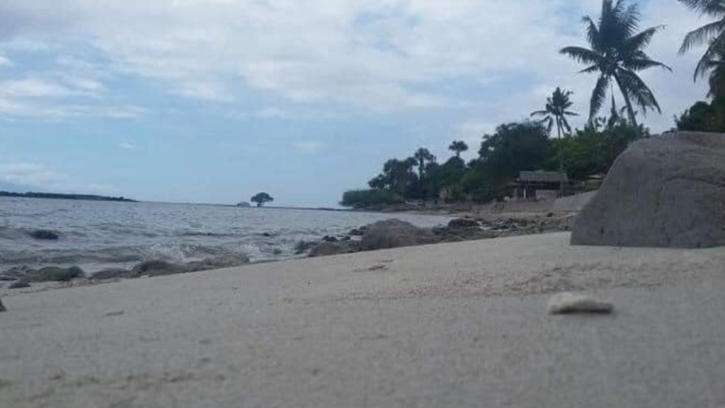 Sampalucan Beach